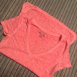 AMERICAN EAGLE 🦅 OUTFITTERS Pink T-Shirt